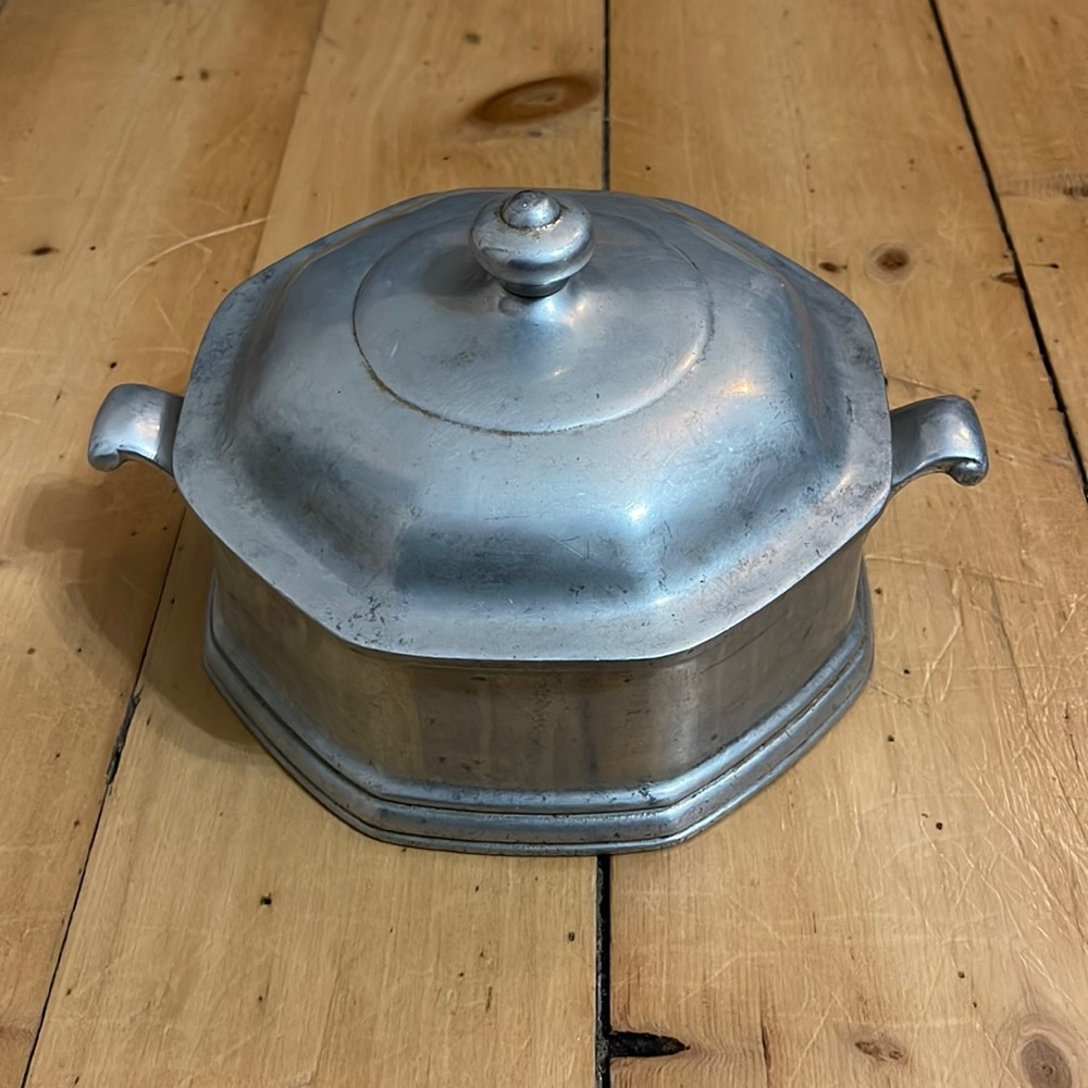 Wilton Armelate cookware